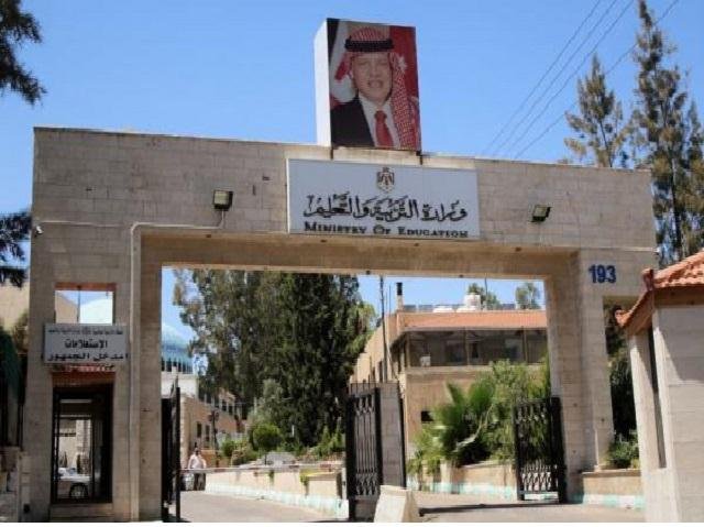 الأستاذ سعيد العواملة…مبارك تستحق الترقية