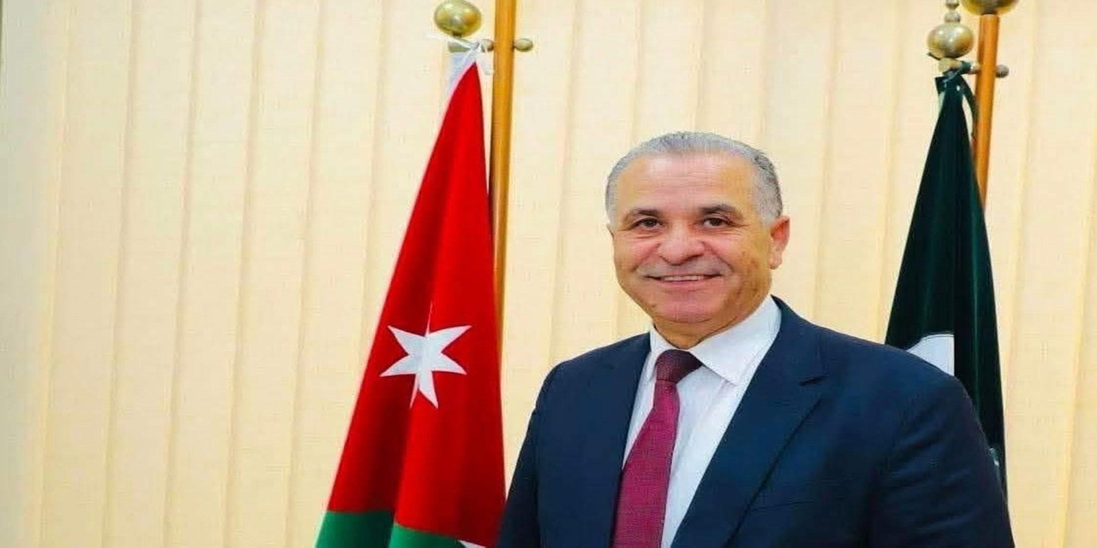 صالح العجلوني يكتب ..مساءُ النور يا أيها الخال الطيب “دكتور زهير”