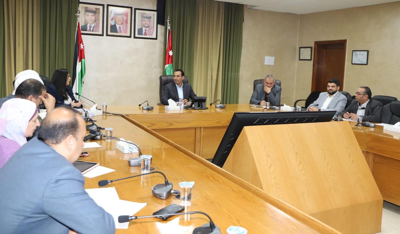 “التربية والتعليم” تؤكد حرصها على توفير البيئة الصحية في المدارس