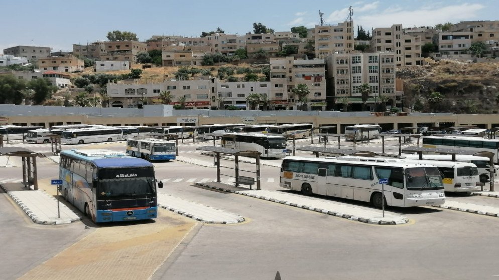 النقل المنتظم في جرش.. خدمات مطورة لرفع كفاءة المنظومة